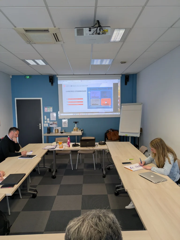Christelle-Andreux-Christelle-Ressources-Mme-Structure-Consultante-croissance-TPE-indépendants-FORMATION cci